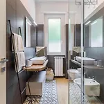Residenza Il Crott アパート チェルノッビオ